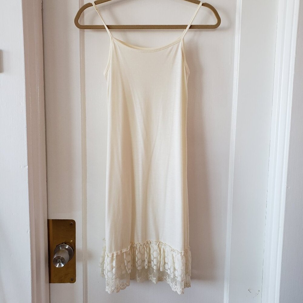 Women's slip dress ruffle lace hem Asian fashion NWOT
